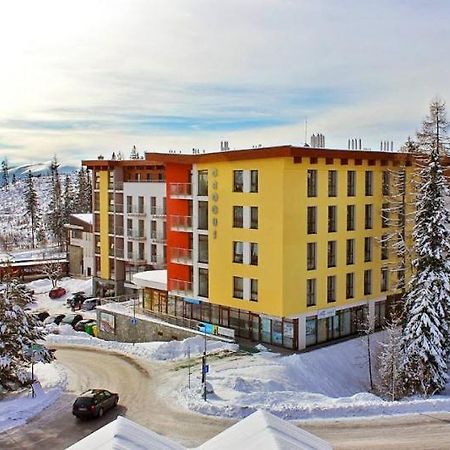 Apartment With Mountain View In Hotel Crocus, Štrbské Pleso מראה חיצוני תמונה