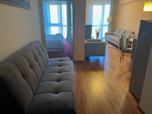 Apartment With Mountain View In Hotel Crocus, Štrbské Pleso מראה חיצוני תמונה