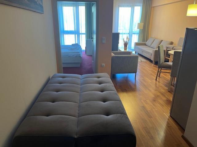 Apartment With Mountain View In Hotel Crocus, Štrbské Pleso מראה חיצוני תמונה